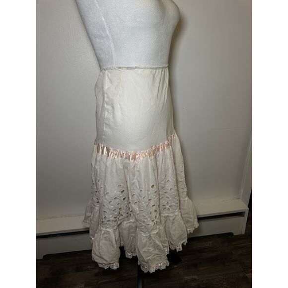 Women’s Vintage Handmade Hand Sewn 60s 70s Lace Pink Ivory Flowy Midi Skirt - Picture 4 of 9